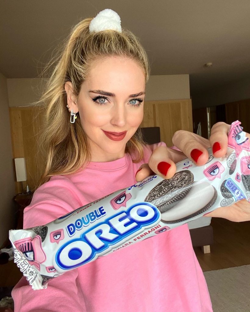 Chiara Ferragni lancia la sua linea di Oreo e, ovvio, è subito polemica