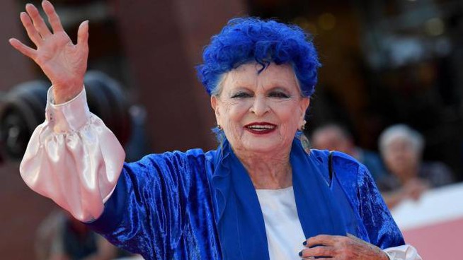 Addio a Lucia Bosé, "l'animale cinematografico", madre di Miguel Bosé