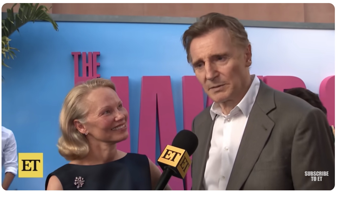 Pamela Anderson e Liam Neeson: è nato un amore Pamela Anderson e Liam Neeson: è nato un amore