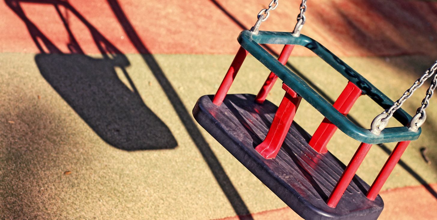 Arezzo, bimbo di due anni muore soffocato dal laccio della felpa all’asilo. Cosa è successo Arezzo, bimbo di due anni muore soffocato dal laccio della felpa all’asilo. Cosa è successo