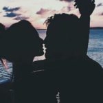 "Il mio fidanzato vive a Londra e quando deve ripartire diventa nervoso e geloso"