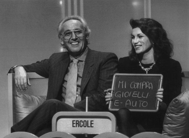 Chi era l'uomo al centro della contesa d'amore tra Corinne Cléry e Serena Grandi