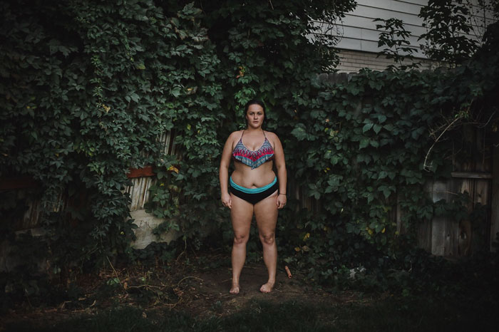 Nude Portraits: le reazioni delle persone immortalate da un fotografo nudo