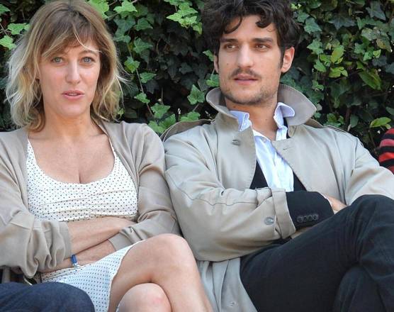 Toy boy: 3 luoghi comuni da sradicare sull'amore quando lui è più piccolo