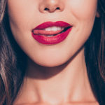 Libido femminile tra colpa, isteria e libertà: come funziona la voglia femminile