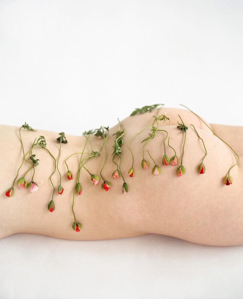 "Perché da donna non posso comprare dei preservativi senza essere giudicata?"