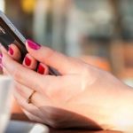 Dick pic: la violenza degli uomini che mandano foto non richieste dei loro peni