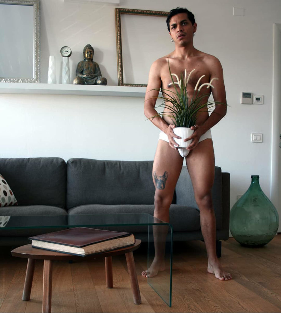 "Sono rom, gay e mi fa inca***re chi nega agli altri di vivere come vogliono"