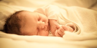 Sonno del neonato ritmi e abitudini