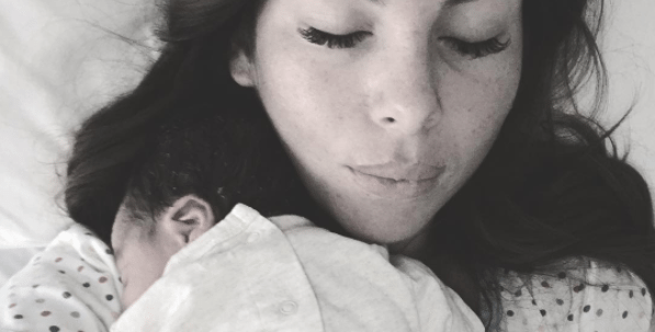 Micol Olivieri di nuovo mamma: l'Alice de "I Cesaroni" lo annuncia così Micol Olivieri di nuovo mamma: l'Alice de "I Cesaroni" lo annuncia così