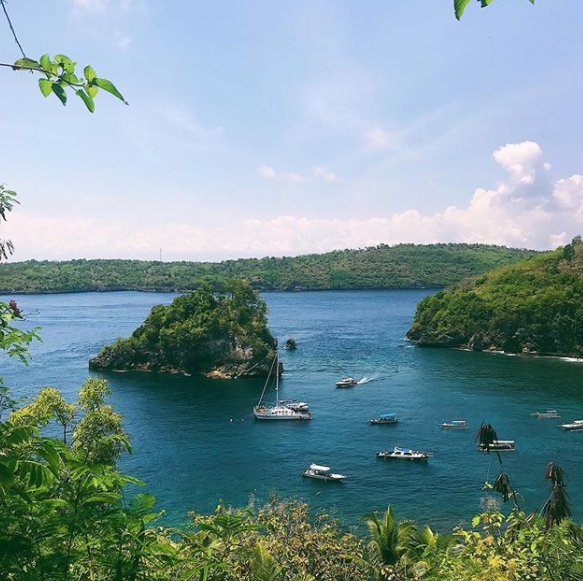 Famiglia lascia città e lavoro e si trasferisce a Bali: "Potete farlo anche voi"
