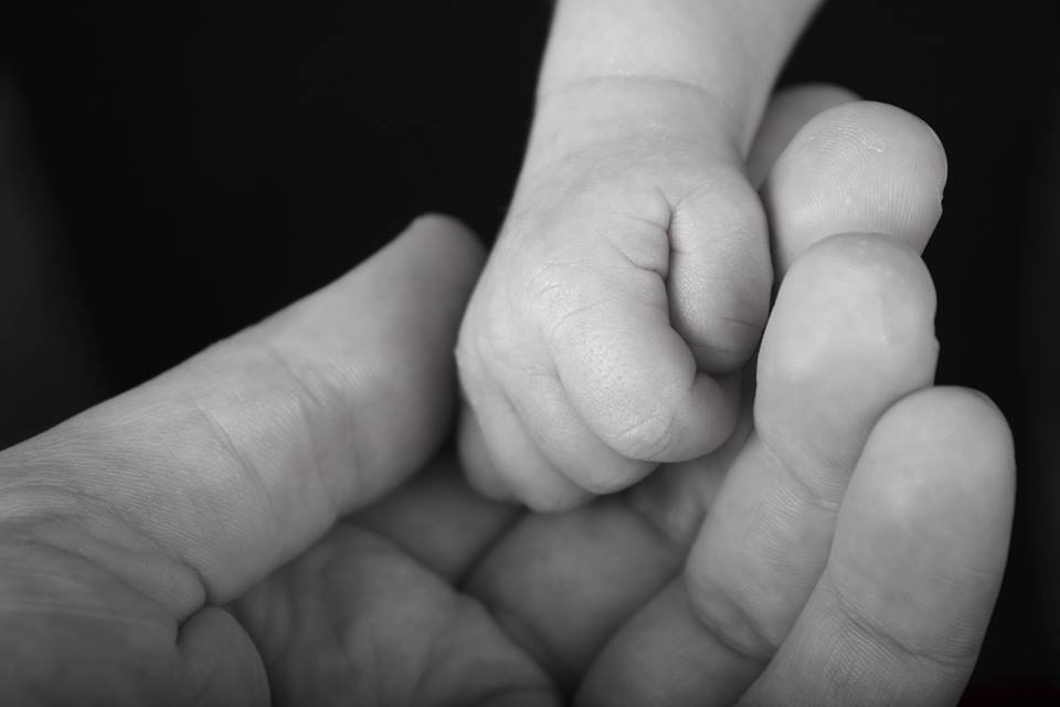 "Se non lo volevi perché soffri?": Il dolore di chi ha scelto l'aborto