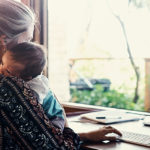Le mamme hanno una marcia in più sul lavoro (ma spesso non lo sanno)