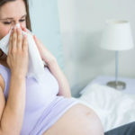 Tosse in gravidanza: ecco come fermarla ed evitare rischi per il feto