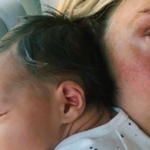 Claire Holt e il volto oscuro della maternità: "Sono esausta, dolorante, devastata"