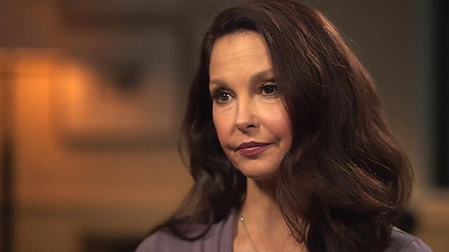 Ashley Judd: "Sono grata di aver potuto abortire dopo lo stupro"