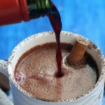 Red wine hot chocolate, avete già provato la cioccolata calda "ubriaca"?
