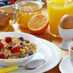 Perché dovresti provare la colazione proteica, anche in versione vegana