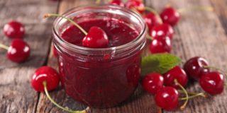 Marmellata di visciole