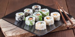 Uramaki sushi