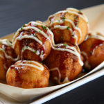 Tutti pazzi per i takoyaki, la ricetta per fare le polpette di Osaka