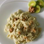 Pasta porri zafferano e noci