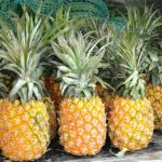 Mangiare ananas fa bene? 4 proprietà ma anche 3 controindicazioni che non sai