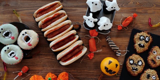Dolcetti di Halloween che sono scherzetti mostruosi e buoni da realizzare Dolcetti di Halloween che sono scherzetti mostruosi e buoni da realizzare