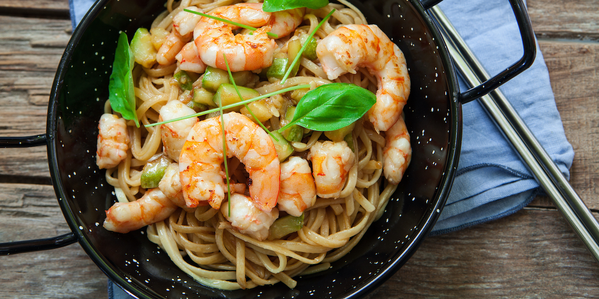 Fettuccine gamberoni e zucchine
