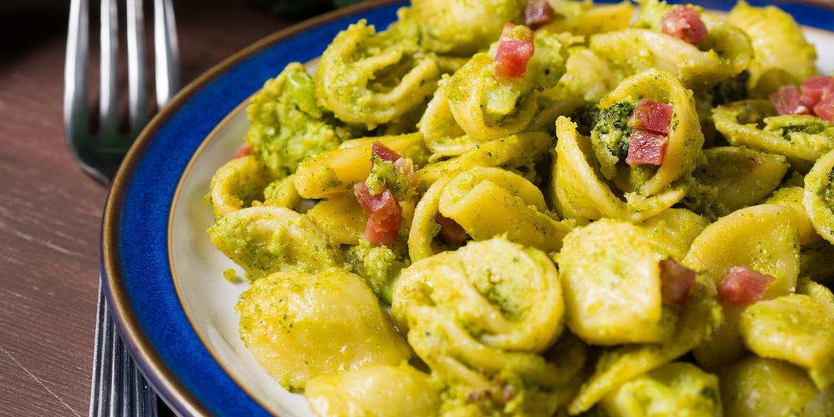 Ricetta pasta con crema di broccoli e pancetta | RDD