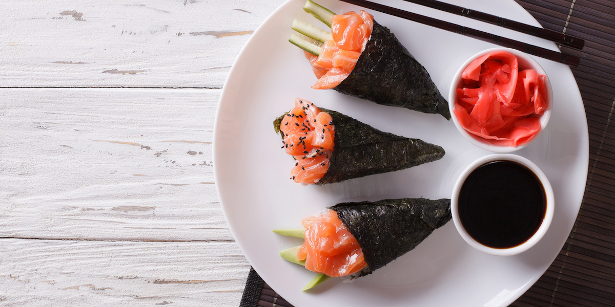 Temaki al salmone
