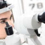 Vedere strisce davanti agli occhi o specie di filamenti è pericoloso?