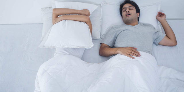 parlare nel sonno cause