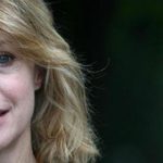 Margherita Buy: "Perché dovremmo farci amica l'ansia, invece di sedarla"