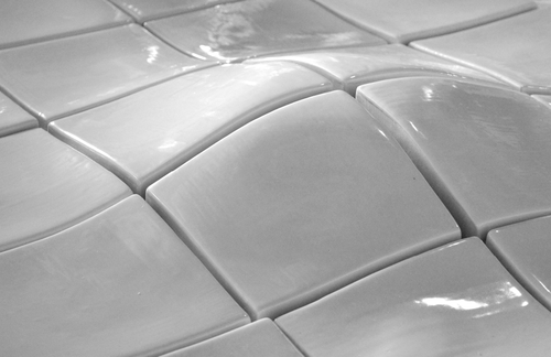 Pareti del bagno da abbracciare contro i dolori mestruali