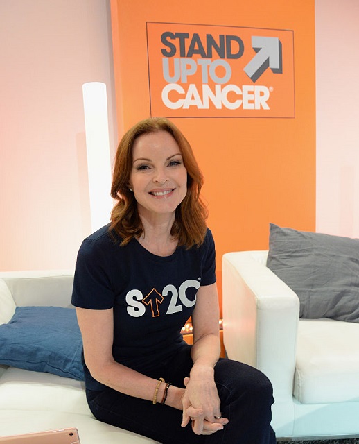 Marcia Cross dopo il tumore: "Non dobbiamo vergognarci di parlare di cancro anale"