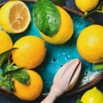 Cosa succede se bevi (ma non solo) acqua, bicarbonato e limone tutti i giorni
