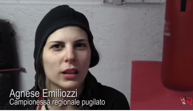Le ragazze della kick-boxing