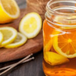 Acqua, limone e miele al mattino: i 10 benefici per il nostro organismo