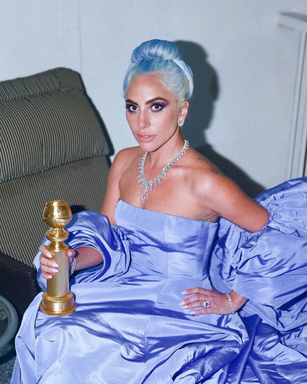 I ripetuti stupri subiti da Lady Gaga: se il dolore di un vip può aiutare gli altri