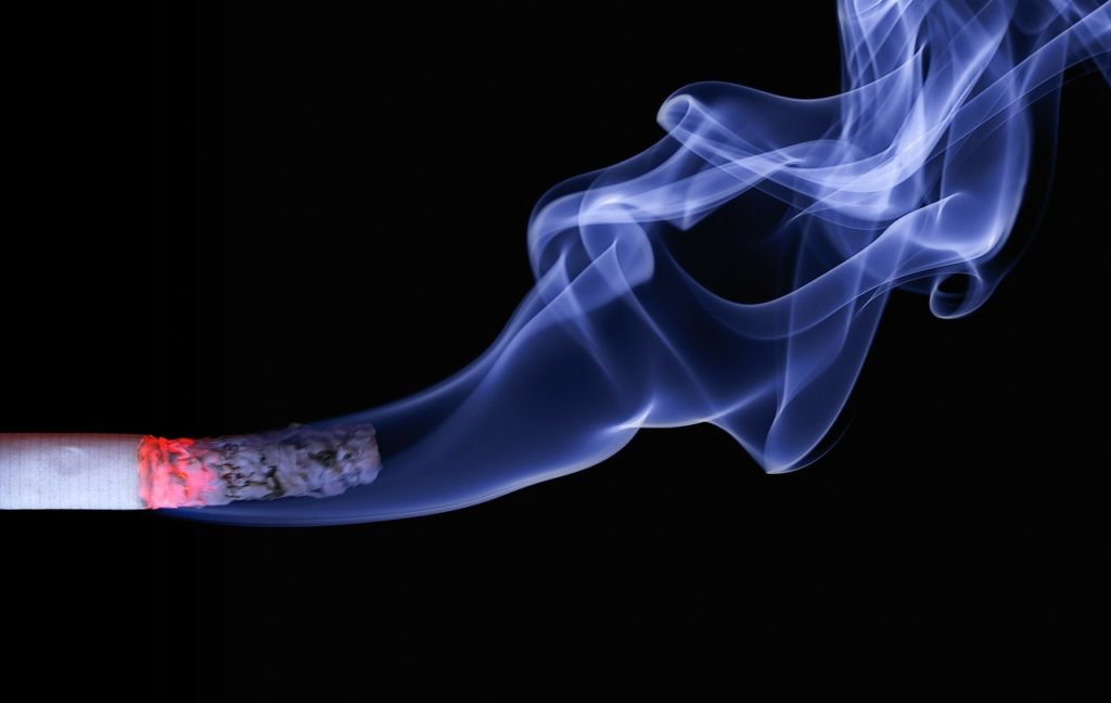 Cosa succede al nostro corpo quando svapiamo VS quando fumiamo