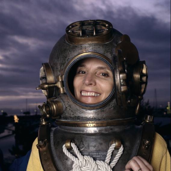 Sylvia Earle: "I figli ci chiederanno perché non li abbiamo salvati quando potevamo"
