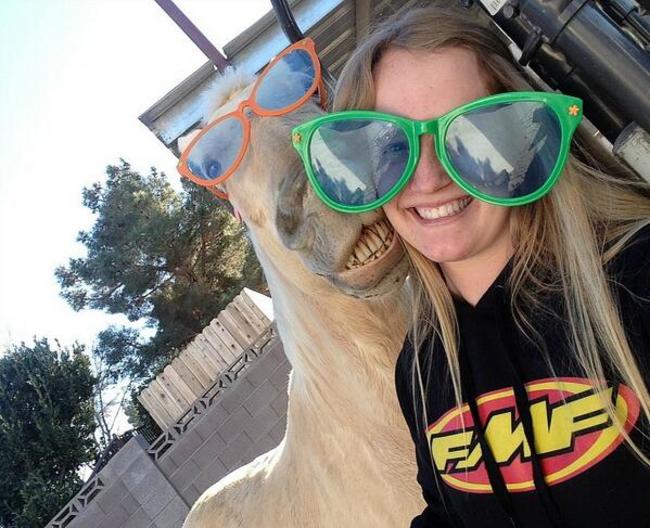 I Selfie Più Strani E Pazzi Del Web