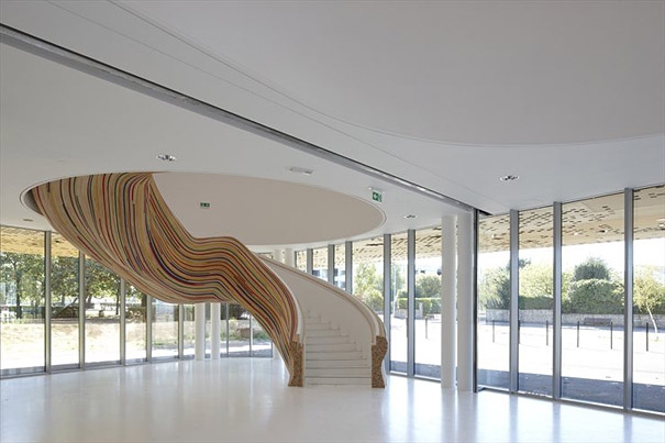Scale Insolite e Creative: per Sconvolgere la tua Idea di Gradini!