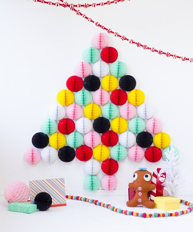 Natale Low Cost: alberi di natale creativi... anche senza aghi!