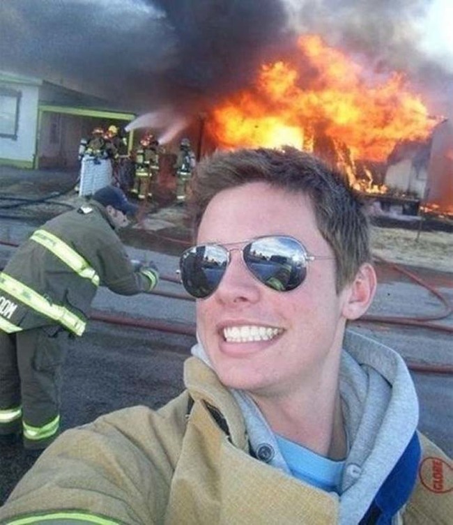 I Selfie Più Strani E Pazzi Del Web