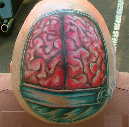 I tatuaggi più brutti (e assurdi) del mondo