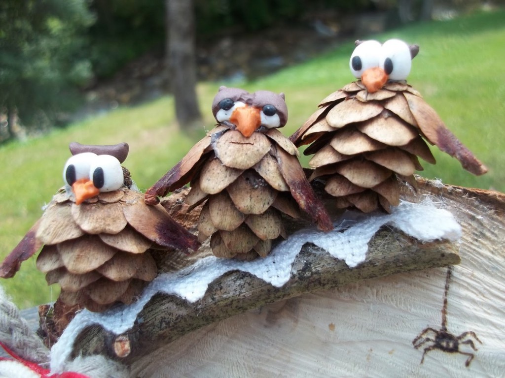 Natale: come addobbare casa con le pigne