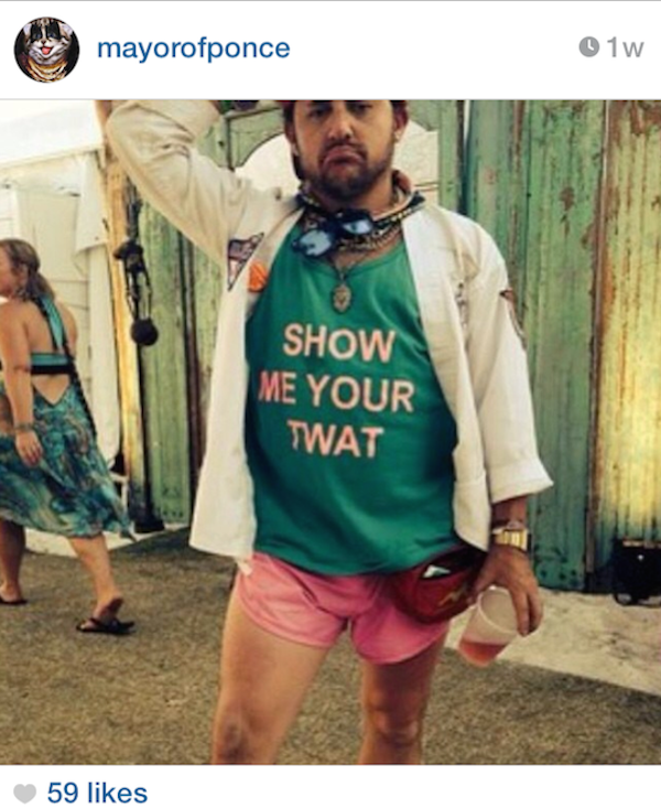 Uomini che si Atteggiano come Ragazzine su Instagram