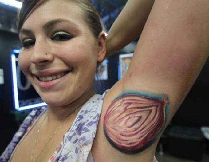 I tatuaggi più brutti (e assurdi) del mondo